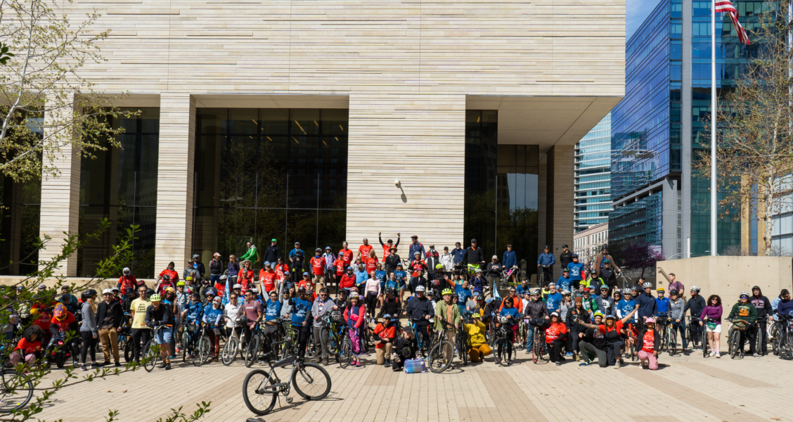 ride bikes austin art and parks 2024 group bike ride picture